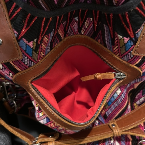 Nena & co convertible day bag with all straps. Excellent use condition. - Picture 4 of 9